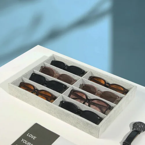 Vista 2 de Bandeja organizadora de lentes de sol, caja de exhibición de gafas de terciopelo gris beige, soporte organizador de gafas para escritorio en casa