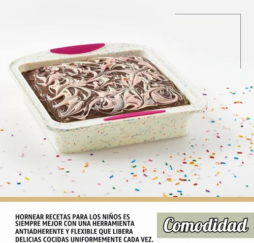 Vista 4 de Trudeau Bandeja para Pastel Confeti de Silicona de 8x8 Pulgadas – Híbrido Reforzado de Silicona Flexible y Forro Duro para Estabilidad