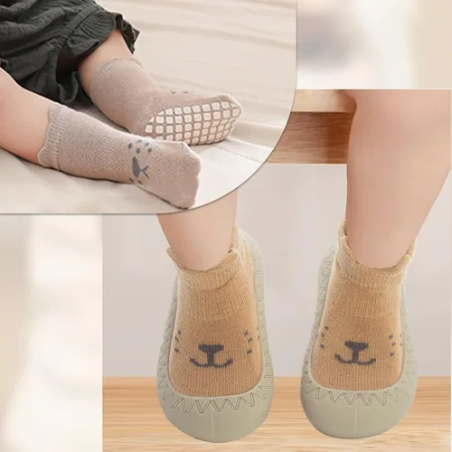 Vista 6 de 2 pares de zapatos antideslizantes estilo caroon para bebés, zapatos para niños y niñas, zapatos para caminar, zapatos de goma suave con pantuflas