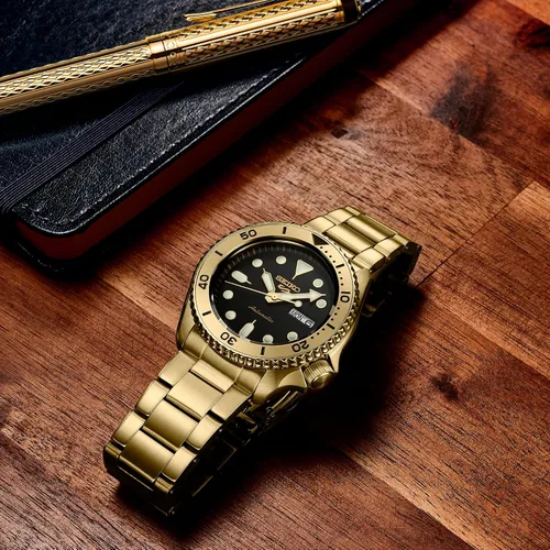 Vista 4 de SEIKO Reloj automático para hombre - Colección 5 Sports - Reloj deportivo para hombre con acabado dorado de acero inoxidable - Resistente al agua