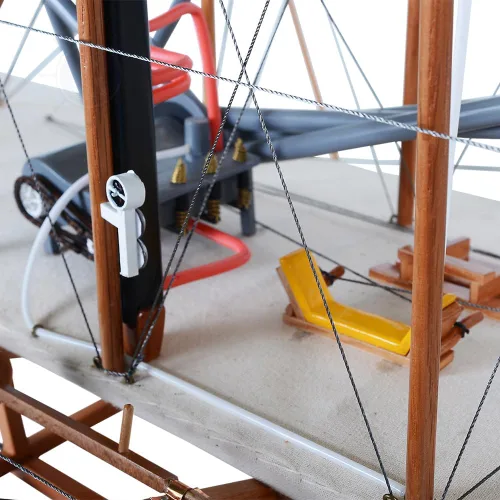 Vista 3 de Old Modern Handicrafts 1903 Wright Brother Flyer - Escala 1:10 - Modelo de avión - Modelo de avión de madera de calidad de museo para el hogar