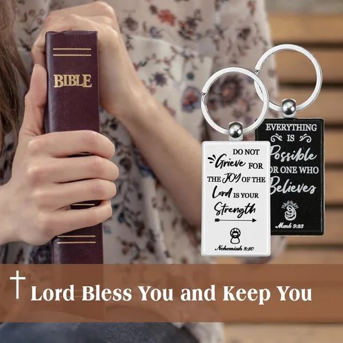 Vista 5 de Capoda Paquete de 30 llaveros cristianos a granel, regalos religiosos de madera, versículos de la Biblia, llavero rectangular de madera, letrero