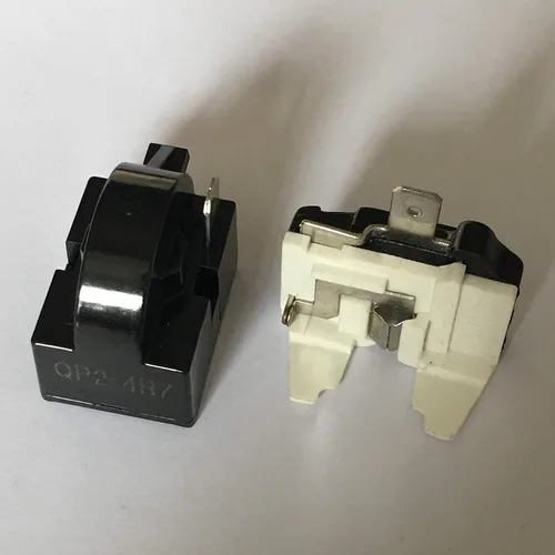 Vista 2 de Relé de arranque para refrigerador QP2-4R7 1Pin y protector de sobrecarga 6750C-0005P