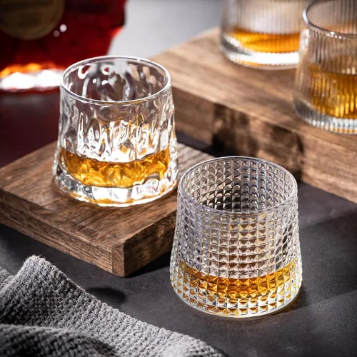 Vista 4 de Vasos de whisky - Juego de 3 vasos antiguos de 6 oz, pequeños vasos de coctel de bourbon de alcohol de whisky (rejilla de cristal)