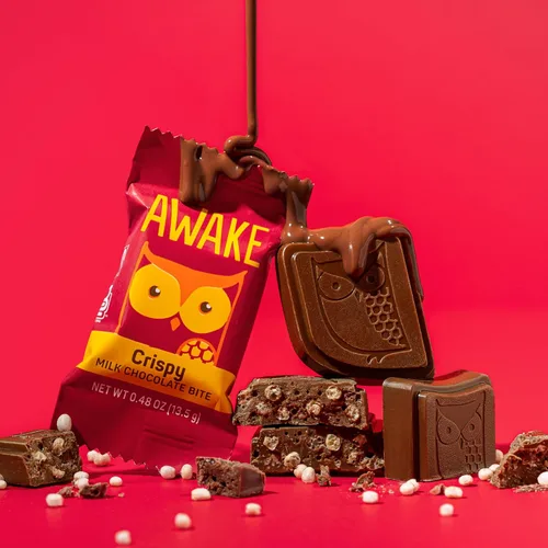 Vista 9 de AWAKE - Bocaditos de chocolate con cafeína - Chocolate con leche crujiente, 50 piezas - 50 mg de cafeína - Dulces envueltos individualmente