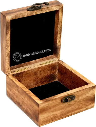 Vista 16 de Urna de madera antigua hecha a mano con grabado del árbol de la vida tallada a mano para mujeres y hombres, joyas Acentos de decoración del hogar