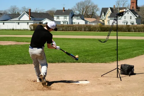 Vista 7 de Sistema de Entrenamiento de Lanzamiento Suave Louisville Slugger, Negro