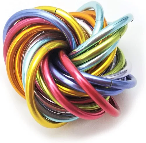 Vista 33 de Bola Fidget Möbii (MultiColor): Herramienta de juguete silenciosa para aliviar el estrés, ansiedad y estimular el ADHD para el hogar, viajes Cromo