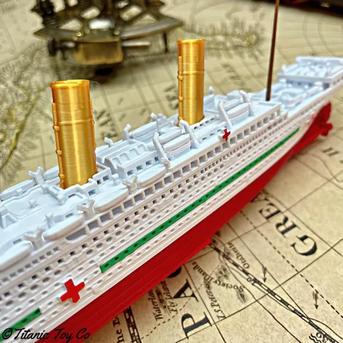 Vista 7 de TitanicToyCo HMHS Britannic Modelo de barco 1 pie de largo totalmente montado, modelo de barcos, juguetes británicos para niños, modelo de crucero