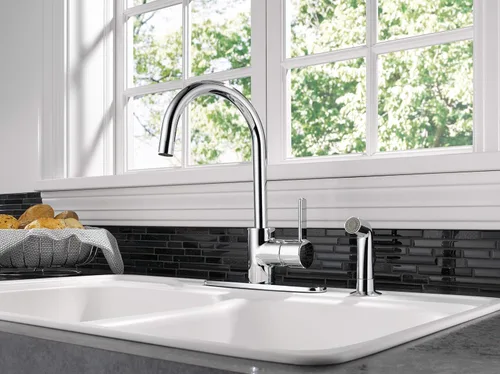 Vista 5 de Peerless Precept P199152LF - Grifo para fregadero de cocina con pulverizador lateral, cromado