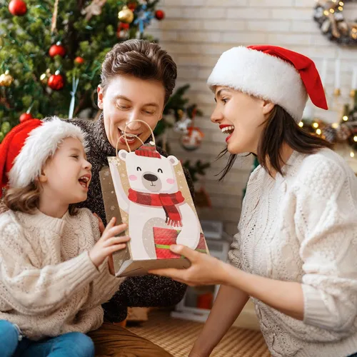 Vista 5 de Funrous Bolsas de regalo de Navidad, 6 diseños, bolsas de regalo de papel kraft de Navidad con asas, recuerdos de Navidad para aperitivos