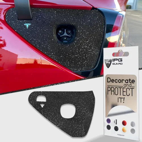 Vista 22 de IPG para Tesla Model 3/Y - Adhesivos de tapa de carga 2021-23 - Juego de pegatinas DIY - Aluminio cepillado oscuro