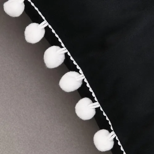 Vista 5 de Juego de 4 fundas de almohada decorativas con pompón, de terciopelo de 18.0 x 18.0 in, para sofá de cama, sala de estar, color negro