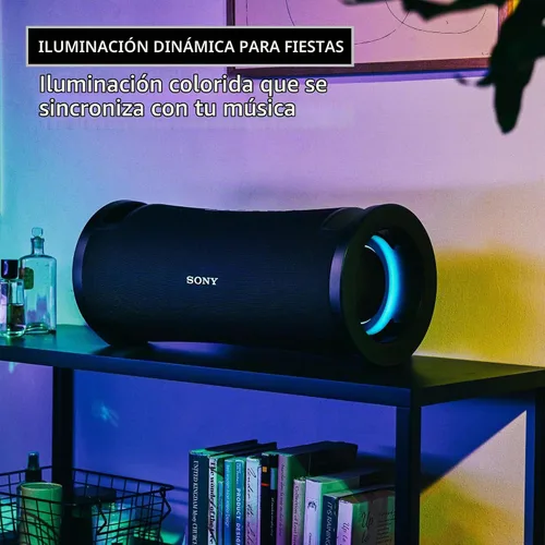 Vista 3 de Sony ULT Field 7 - Altavoz inalámbrico Bluetooth para fiestas, IP67 impermeable, graves potentes, batería de 30 horas, karaoke, mango cómodo y luces