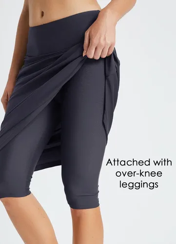 Vista 2 de BALEAF Faldas de natación largas de 28 pulgadas de largo por debajo de la rodilla con leggings modestos de cintura alta tankini parte inferior UPF