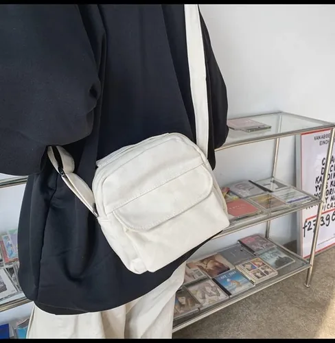 Vista 2 de Bolso de lona pequeño bandolera para hombre, bolso cruzado para mujer, bolso cruzado estético, bolso grunge