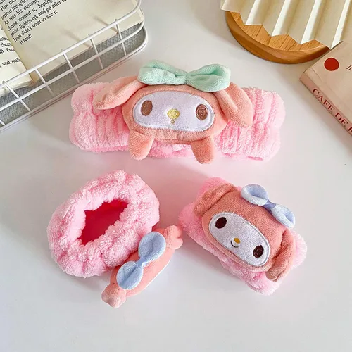 Vista 2 de Koiswim Juego de diadema y pulsera Kawaii Spa para lavado facial, baño, ducha, belleza para mujeres y niñas