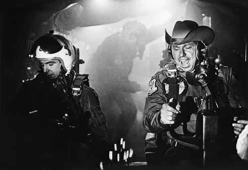Vista 3 de Dr. Strangelove, Or: How I Learned to Stop Worrying and Love the Bomb (The Criterion Collection) [Blu-ray]