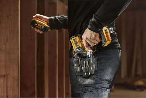 Vista 5 de DEWALT Funda de taladro para cinturón de herramientas, duradera, fácil acceso a herramientas (DWST540502)