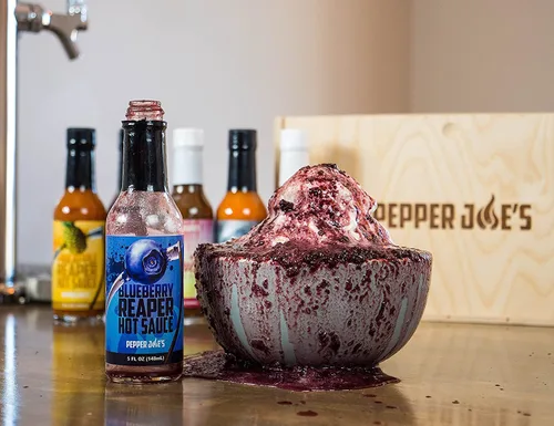 Vista 7 de Pepper Joe's Blueberry Reaper - Salsa picante de Carolina Reaper de primera calidad, hecha con chile y arándanos maduros más calientes del mundo, 5