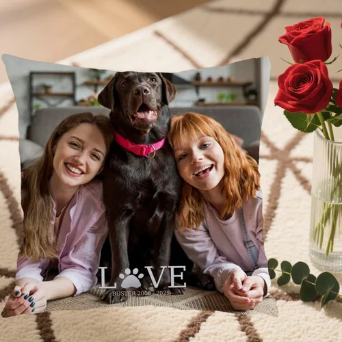 Vista 5 de Custom Memory Pillow Case Created with a Single Photo and Your Chosen Words Forming a comforting Cushion That Also Makes a Thoughtful Gift
