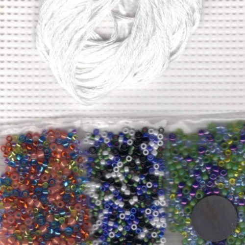 Vista 3 de Kit de adorno de punto de cruz con cuentas de huevo de libélula Mill Hill 2016 Spring Bouquet MH181612