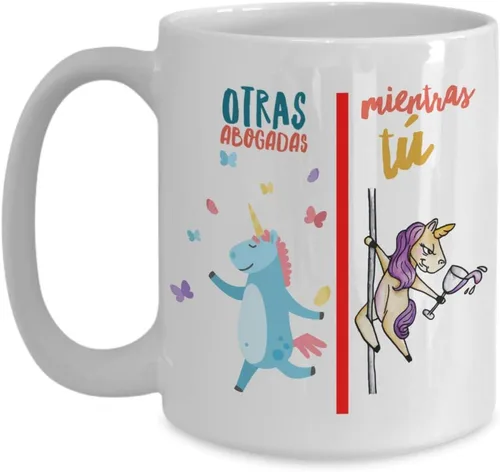 Vista 5 de Regalo para Abogadas Taza de cafe para Licenciadas Regalo para graduados, profesionales y estudiantes Vaso con afirmaciones positivas, Negro