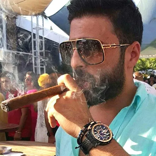 Vista 6 de Gafas de sol de aviador cuadradas de gran tamaño de diseñador con barra de metal dorada clásica para hombres y mujeres gafas UV400