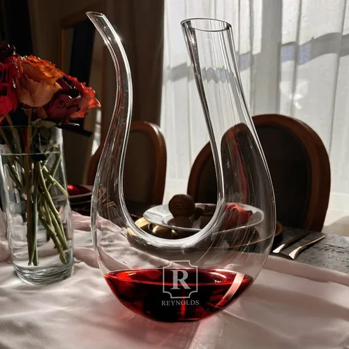 Vista 8 de Decantador de vino personalizado Dolcetto - Aireador de vino, vertido
