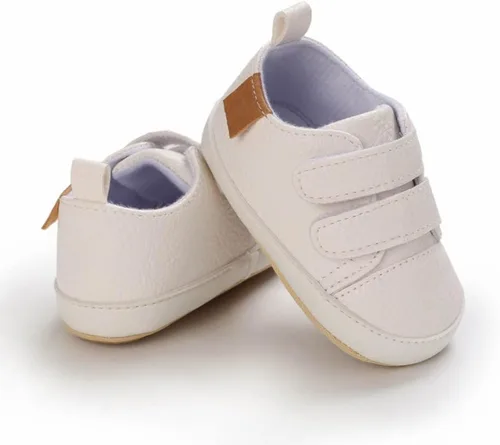 Vista 4 de Zapatos de lona y mezclilla con diseño de estrella para bebé - Tenis con suela suave antideslizante y caña alta, ideales para los primeros pasos