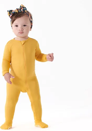 Vista 2 de Gerber Unisex Baby Toddler Buttery-Soft Snug Fit Footed Pajamas with Viscose Made with Eucalyptus