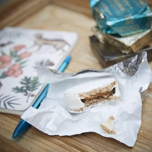 Vista 5 de Havanna Merengue y Dulce de Leche Alfajores – Auténticos Alfajores argentinos con revestimiento de merengue italiano y relleno cremoso de Dulce