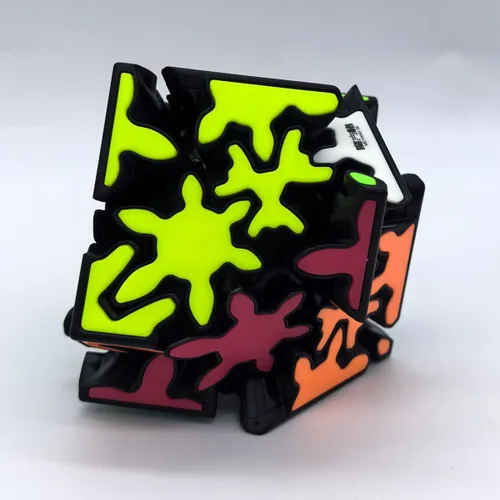 Vista 6 de Willking Crazy Gear Cube de 3 x 3 con estructura de engranaje tridimensional, diseño de azulejos incrustados, cubo mágico de 3 x 3 x 3 pulgadas