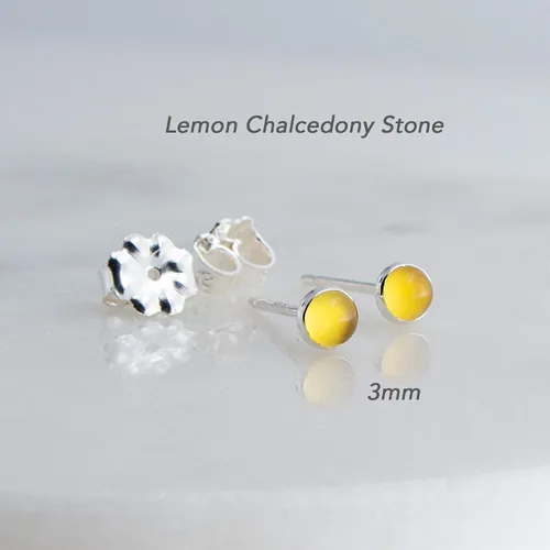 Vista 72 de Aretes pequeños de plata de ley para cartílago, tragus, hélix, múltiples piercings hipoalergénicos, piedra natal para mujer, juego de bisel