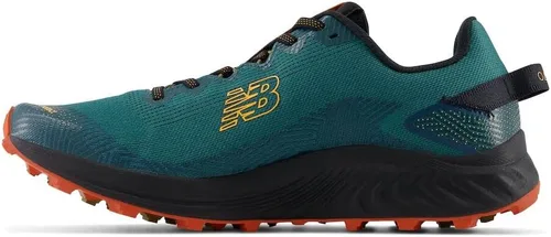Vista 2 de New Balance Men's FuelCell Summit Unknown V4 Trail Running Shoe