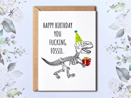 Vista 4 de Tarjeta divertida de cumpleaños con texto en inglés «Happy Birthday You Fucking Fossil», divertida tarjeta de cumpleaños para hombres y mujeres