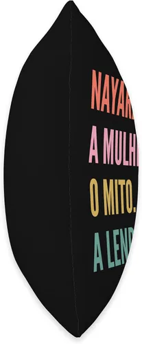 Vista 2 de Funny Portuguese First Name Design - Nayarah Throw Pillow