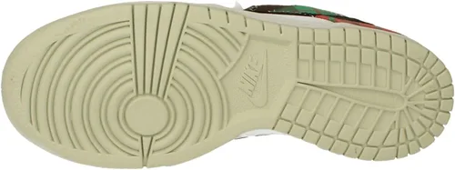 Vista 934 de Nike Kid's Dunk Low Sneaker