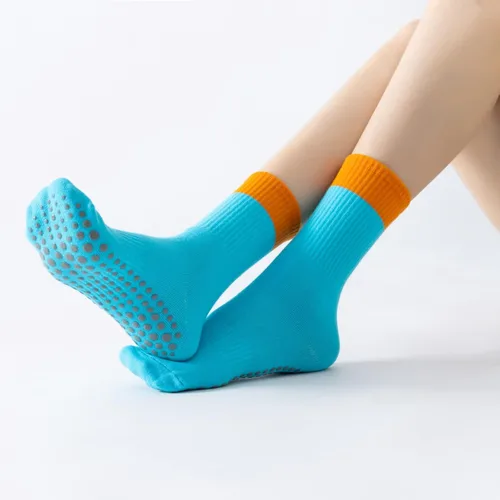 Vista 5 de Yoga Pilates Socks with Grips for Women Non Slip Color Blocking Cushioned Crew Socks for Barre Ballet Dance