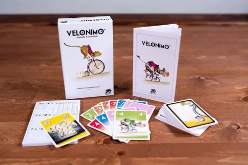 Vista 4 de 25th Century Games Velonimo, juego de cartas rápido para jugar con temática de ciclismo para 2 a 5 jugadores