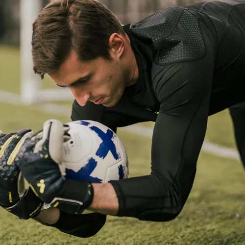 Vista 2 de Storelli BodyShield Goalkeeper Light Matchday 34 Undershirt Lightweight Compression Soccer Shirt