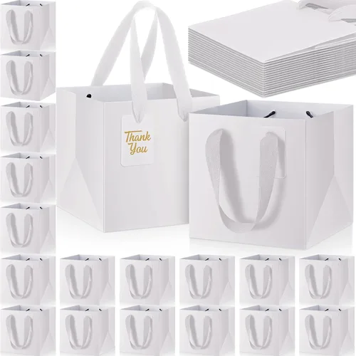 Vista 18 de Windyun 25 mini bolsas de regalo de papel con asa de 6 x 6 x 6 pulgadas, pequeñas bolsas cuadradas con etiqueta de agradecimiento para Navidad
