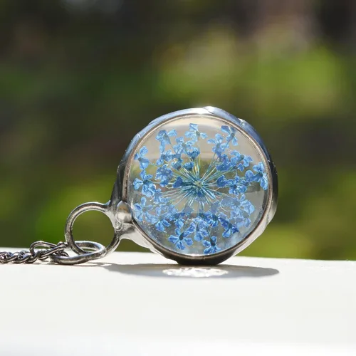 Vista 36 de Queen Anne's - Collar de encaje con colgante de flor prensada real en cristal hecho a mano, joyería de flores silvestres, collares de encaje