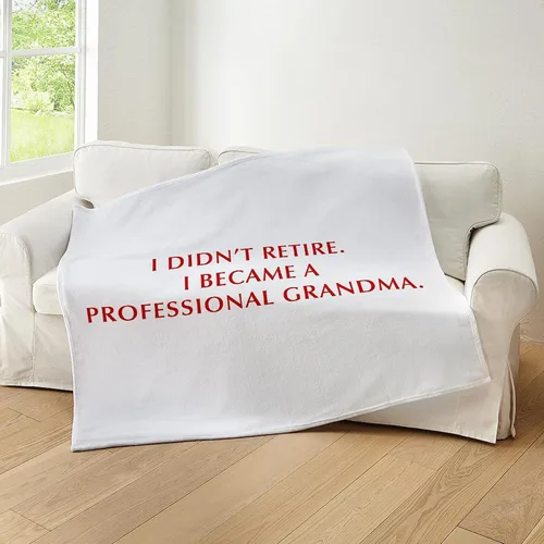 Vista 5 de CafePress I Didnt Retire Grandma Opt Dark RED Throw Blanket Super Soft Fleece Plush Throw Blanket, 60"x50