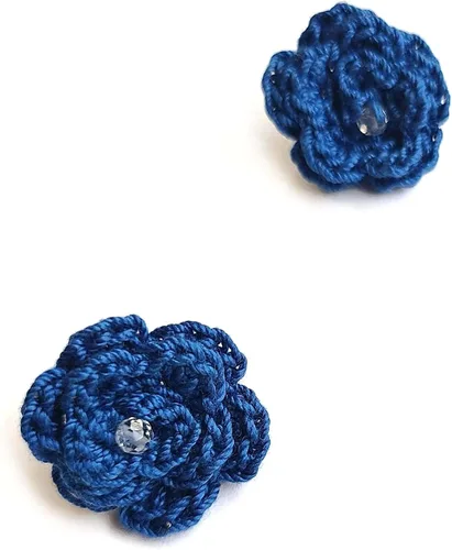 Vista 10 de Aretes de rosa para mujer, aretes de flor de moda con cristal de cuarzo transparente