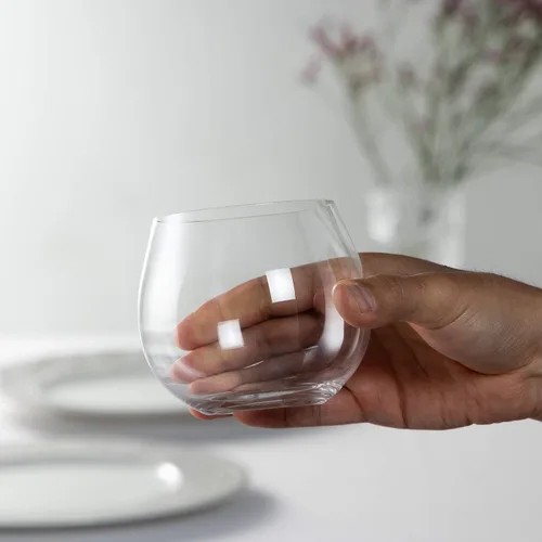 Vista 2 de Riedel O Vaso de vino Oaked Chardonnay, juego de 2