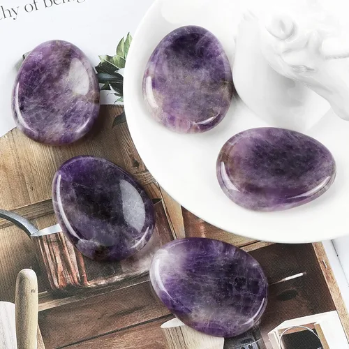 Vista 3 de Artistone Cristal de amatista para el pulgar, cristales curativos tallados, piedras de palma de bolsillo para ansiedad, alivio del estrés, meditación