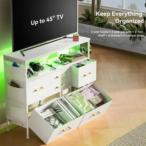 Vista 4 de Cómoda blanca YILQQPER para dormitorio, soporte de TV con 6 cajones, cómoda de dormitorio con enchufes de corriente y luz LED, cómodas de tela