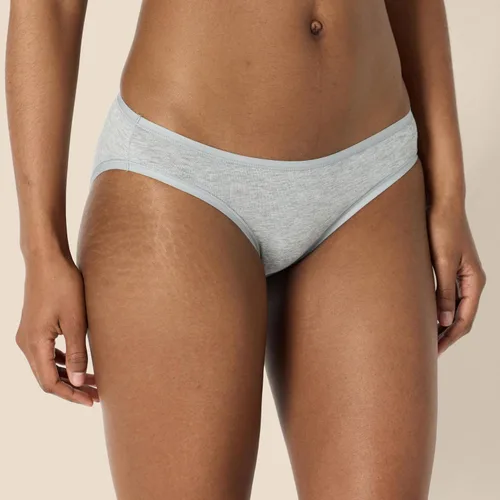 Vista 3 de Tienda Essentials - Pantis de algodón estilo bikini para mujer, paquete múltiple (disponibles en tallas extragrandes)