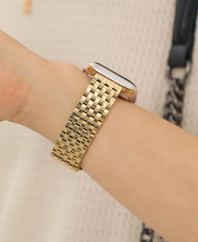 Vista 8 de Correa de reloj de siete eslabones para Apple Watch Series 11, 10, 9, 8, 7, 6, 5, 4, 3, 2, 1 y SE 3/2/1 para mujer, elegante correa de metal de Oro